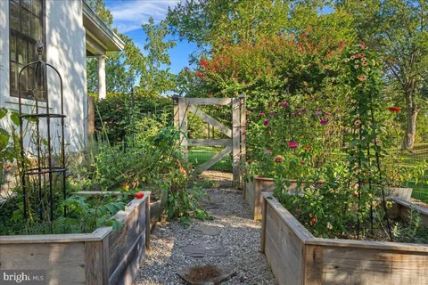 $2,499,000 | 3307 Windy Bush Road, New Hope, PA 18938