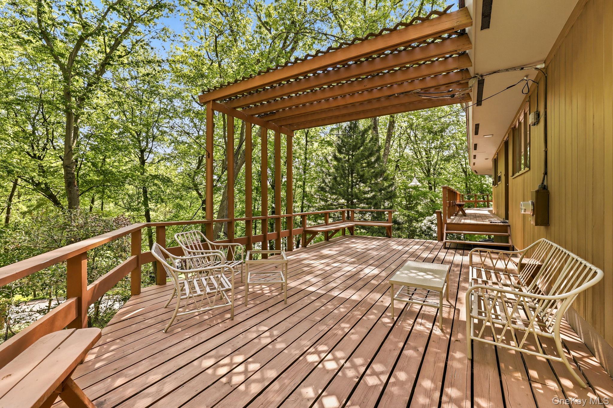 12 Tallwoods Road Armonk, NY 10504 - Photo 32 of 41