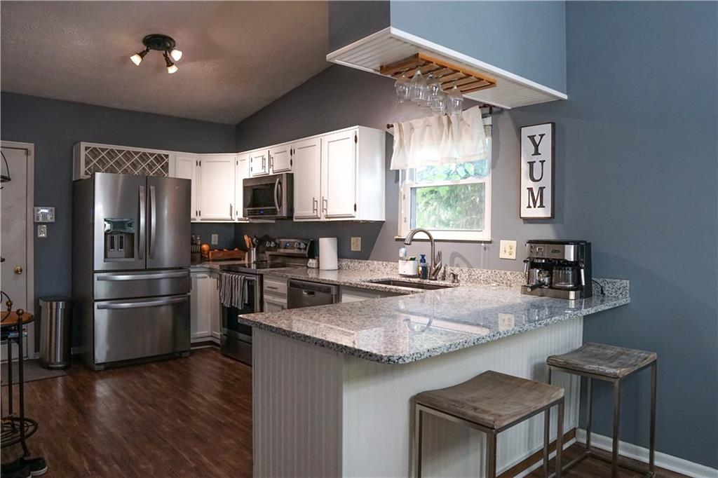 7716 Castle Ridge Court Indianapolis, IN 46256 - Photo 12 of 23 Gallery Image 12