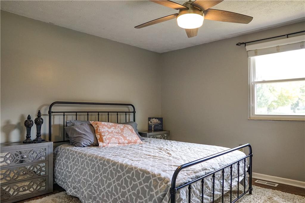 7716 Castle Ridge Court Indianapolis, IN 46256 - Photo 14 of 23 Gallery Image 14