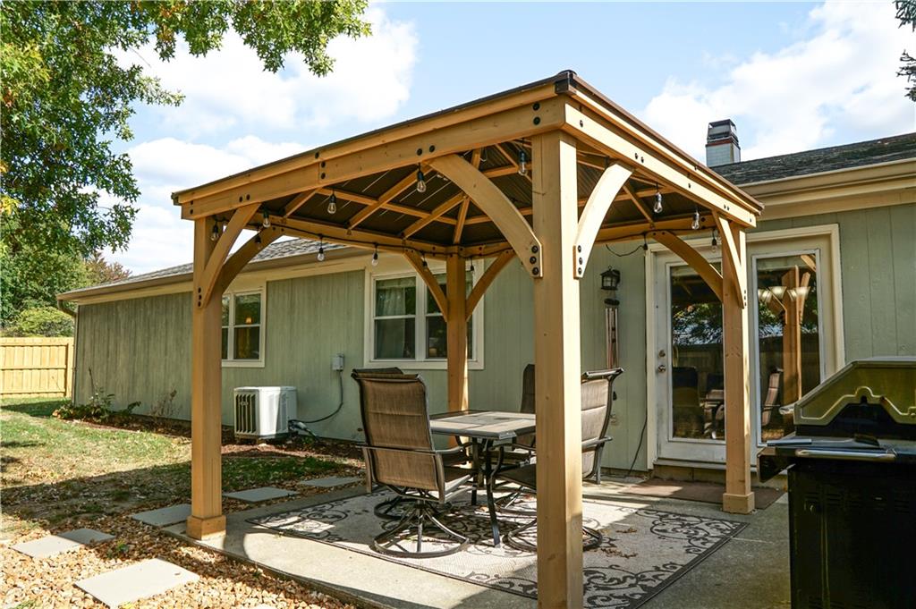 7716 Castle Ridge Court Indianapolis, IN 46256 - Photo 21 of 23 Gallery Image 21