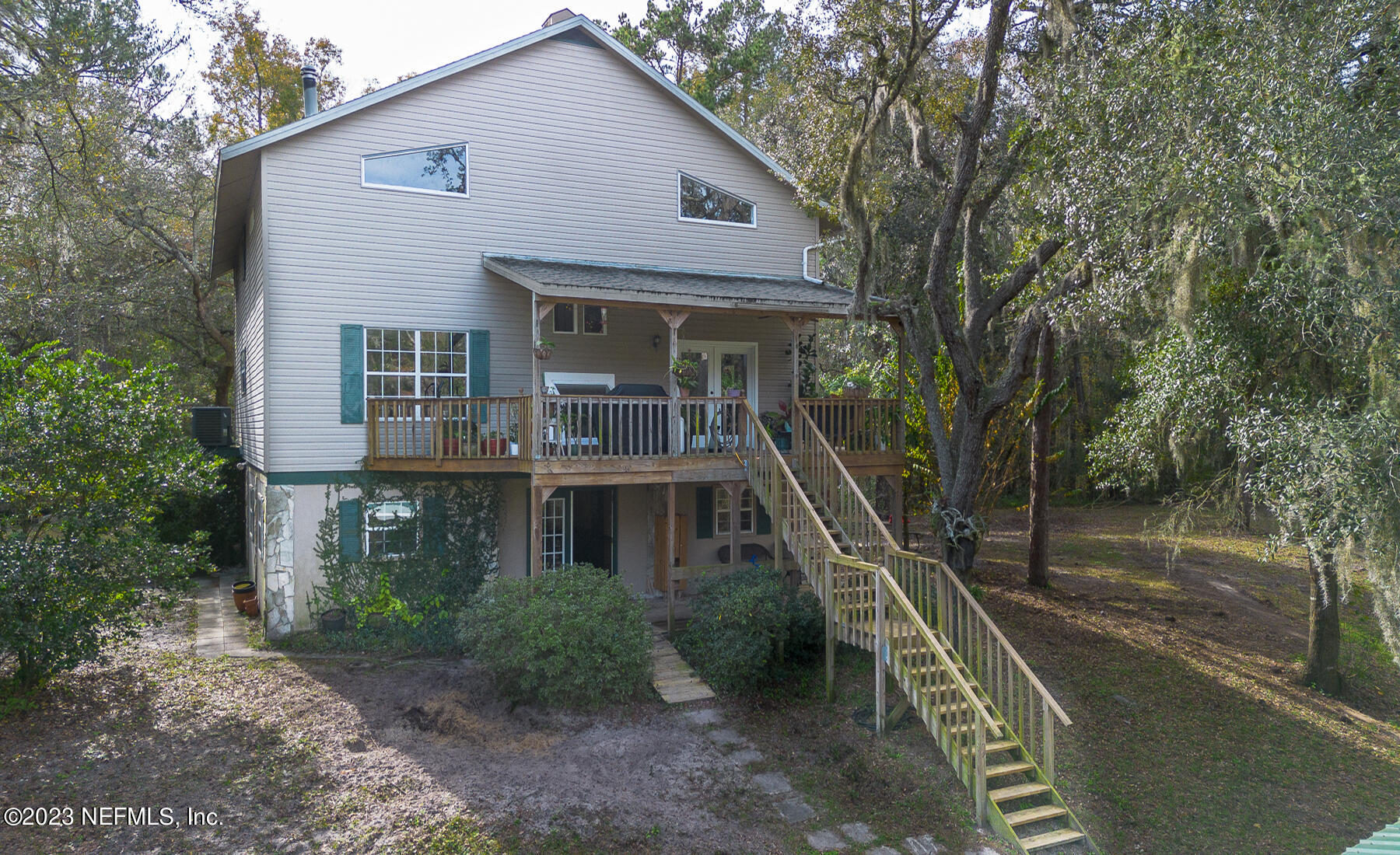 4380 Banks Road Middleburg, FL 32068 - Photo 3 of 51 Ext Rear_