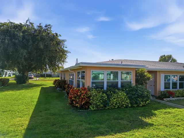 $2,150 | 270 High Point Boulevard, Unit A, Boynton Beach, FL 33435