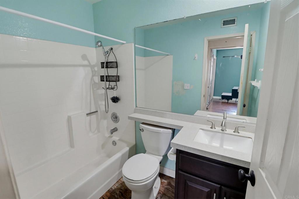 2698 Valencia Place Spring Valley, CA 91977 - Photo 7 of 13