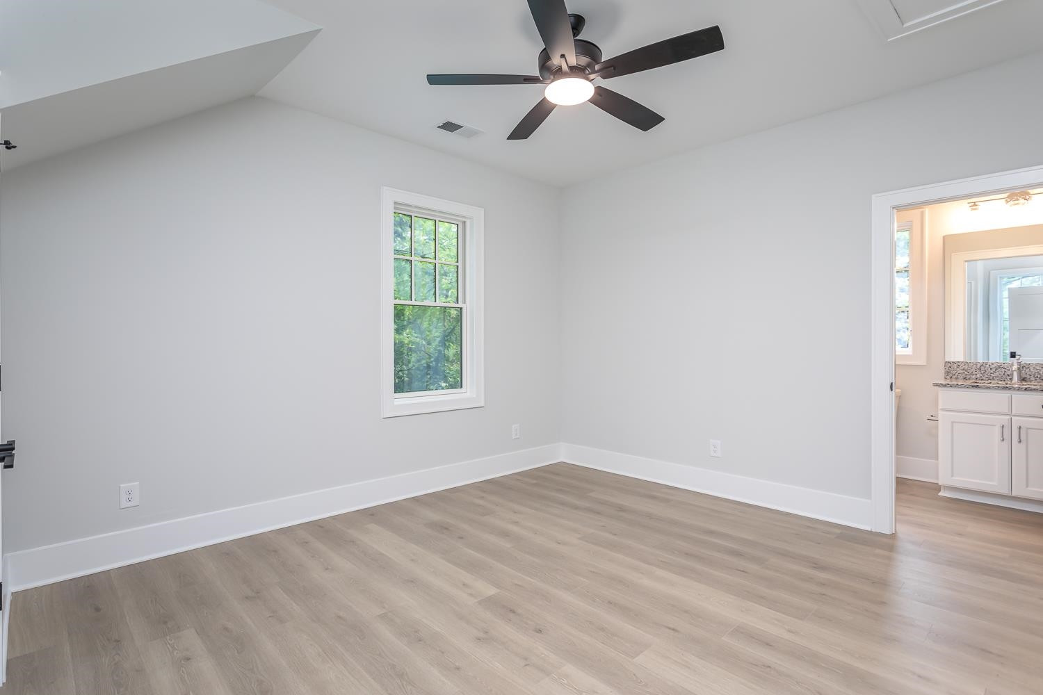 506 Cole Street Raleigh, NC 27605 - Photo 45 of 59 ADU Bedroom