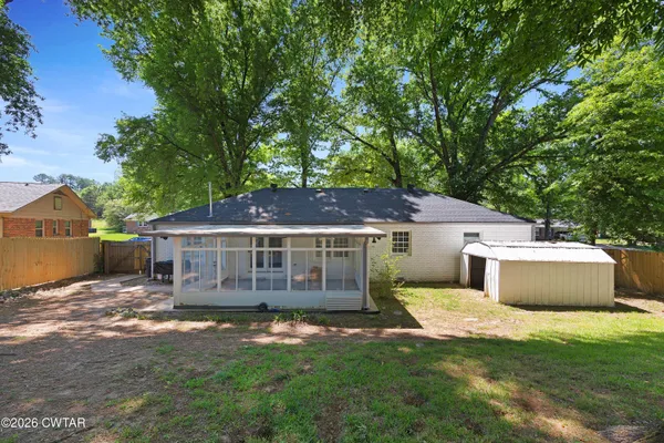 $269,500 | 27 Ayers Drive, Jackson, TN 38301