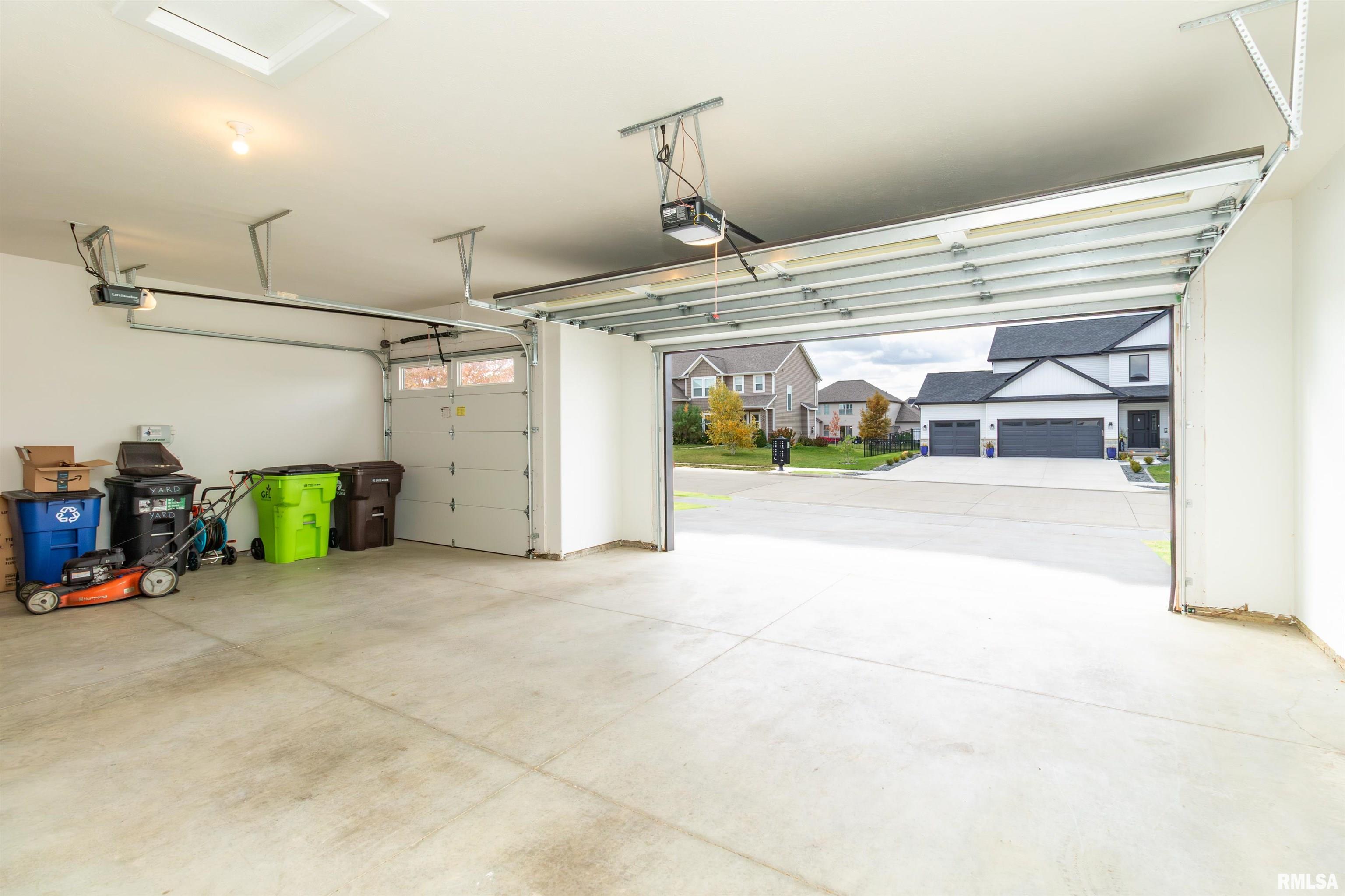 11310 North Copper Creek Point Dunlap, IL 61525 - Photo 49 of 85