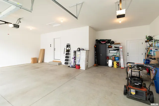 $675,000 | 11310 North Copper Creek Point, Dunlap, IL 61525