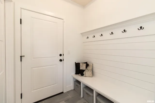 $675,000 | 11310 North Copper Creek Point, Dunlap, IL 61525