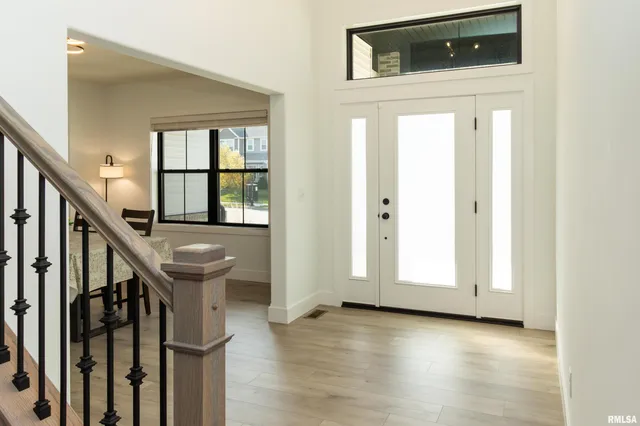 $675,000 | 11310 North Copper Creek Point, Dunlap, IL 61525