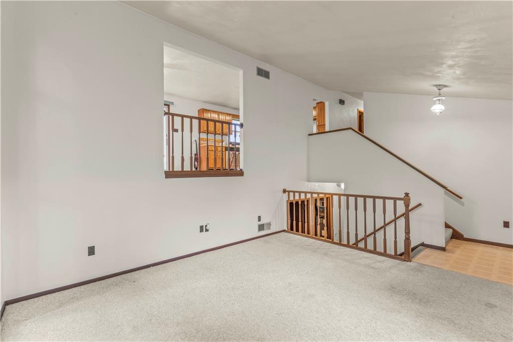 851 Mounts Road Washington, PA 15301 - Photo 9 of 28 a view of an entryway with wooden floor