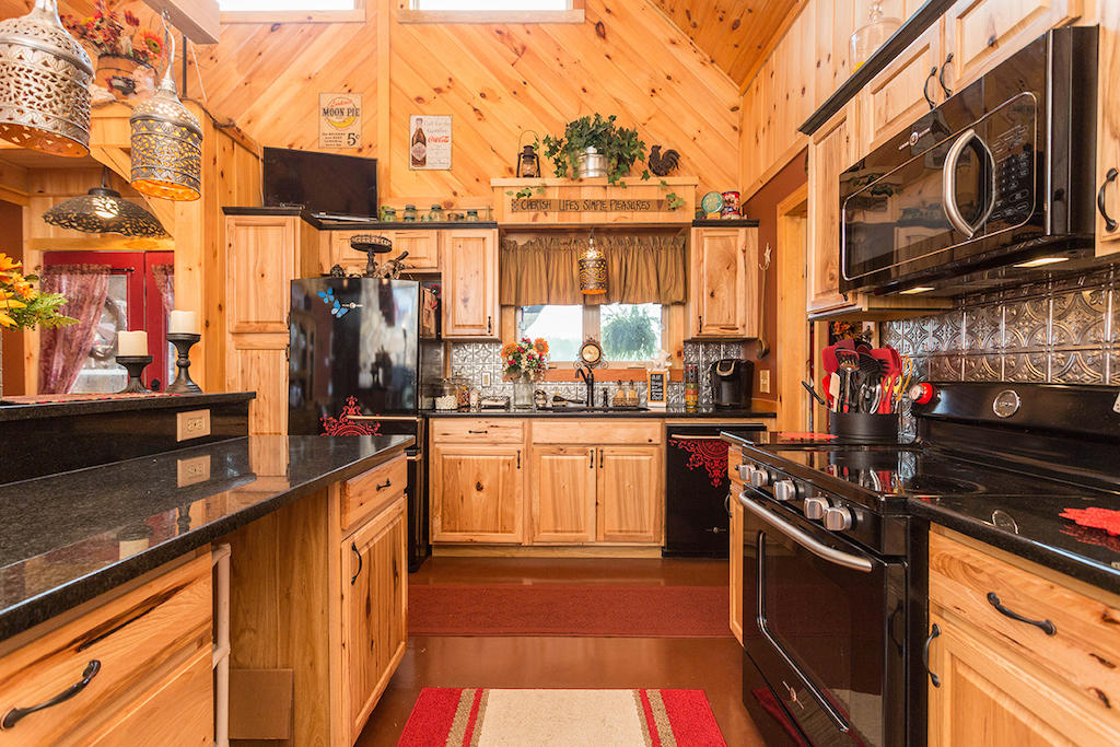 221 River Ridge Drive Max Meadows, VA 24360 - Photo 11 of 42 DGA_3992