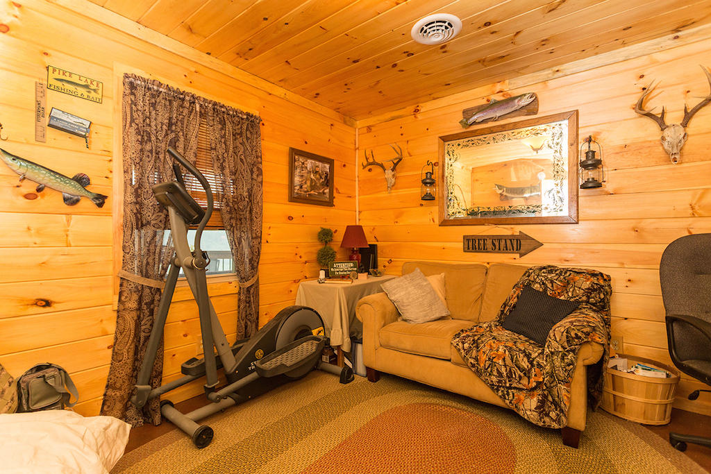 221 River Ridge Drive Max Meadows, VA 24360 - Photo 13 of 42 DGA_3994