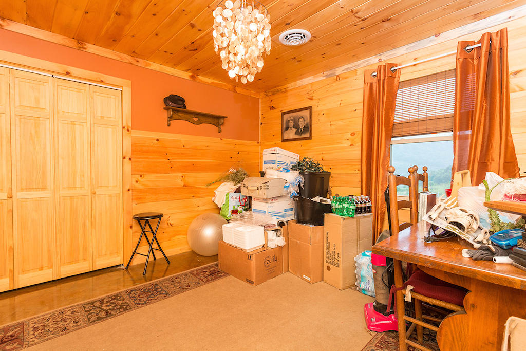 221 River Ridge Drive Max Meadows, VA 24360 - Photo 20 of 42 DGA_4001