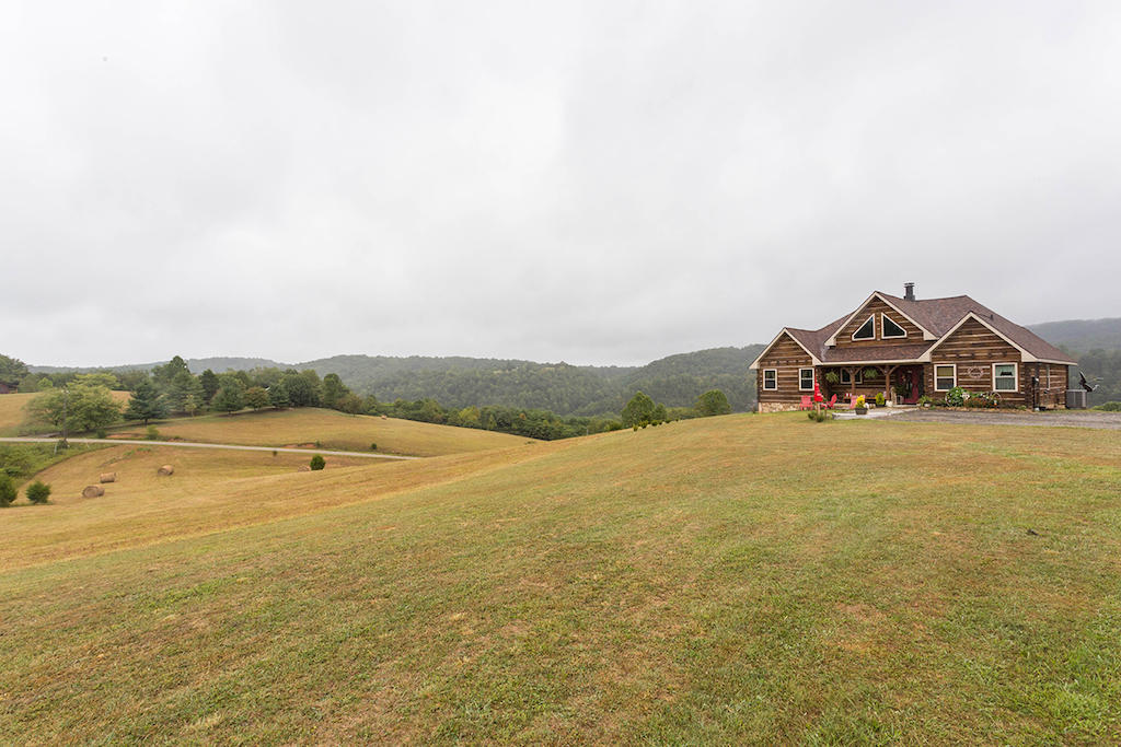 221 River Ridge Drive Max Meadows, VA 24360 - Photo 27 of 42 DGA_4008