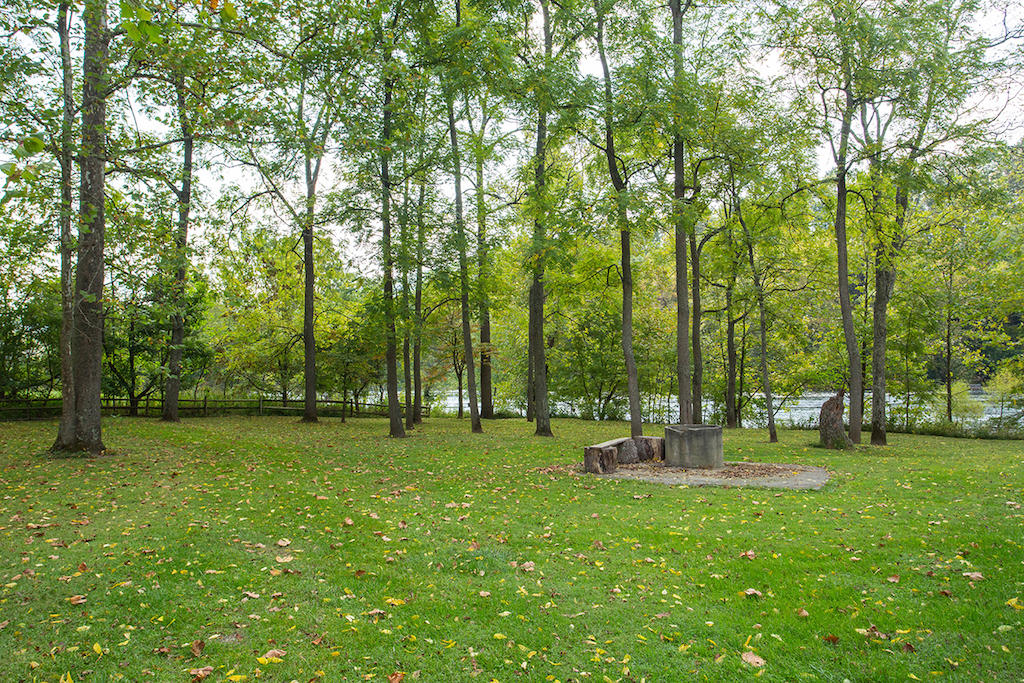 221 River Ridge Drive Max Meadows, VA 24360 - Photo 37 of 42 DGA_0521