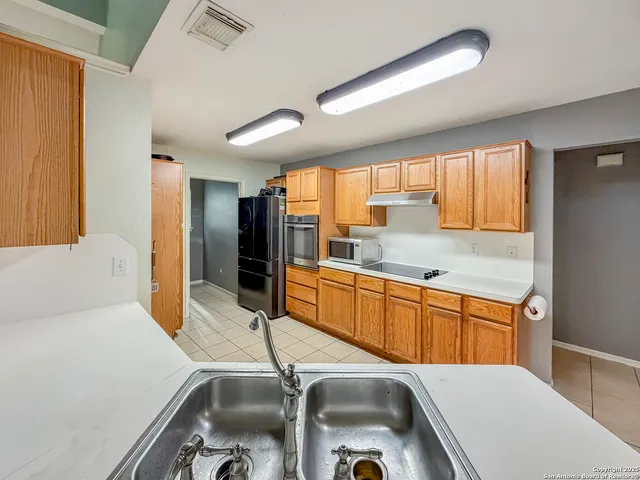 $417,000 | 2741 Connie Drive, Canyon Lake, TX 78133