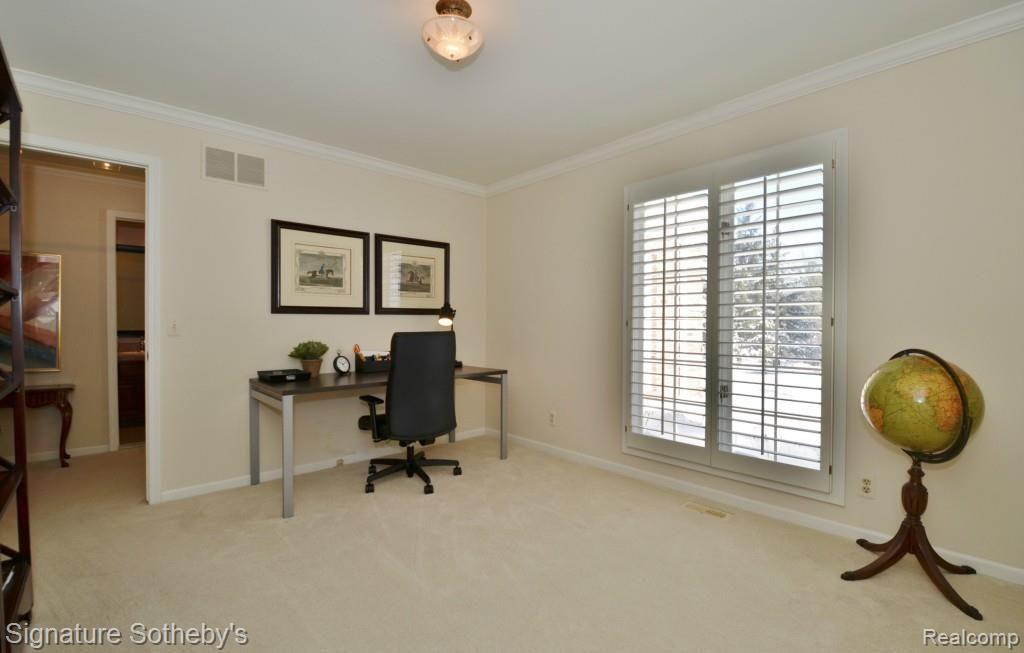 133 Chalmers Drive Rochester Hills, MI 48309 - Photo 11 of 35