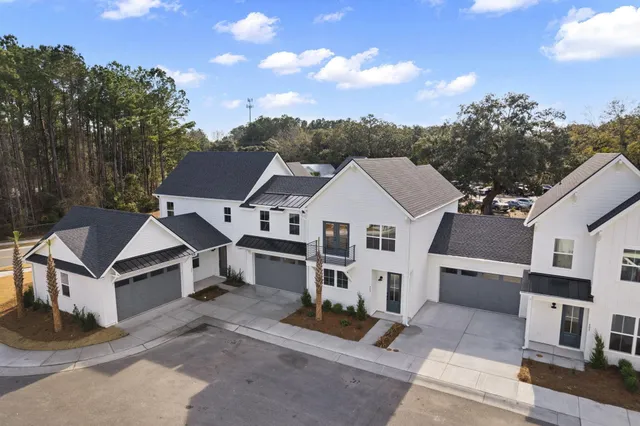 $574,900 | 408 Oak Hammock Court, Unit LOT 54, Johns Island, SC 29455
