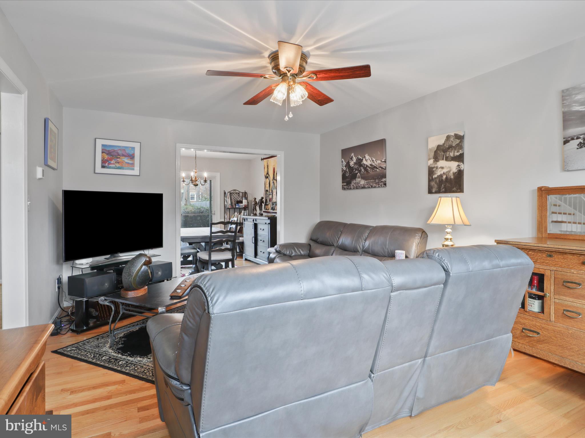 8408 Willow Forge Road Springfield, VA 22152 - Photo 5 of 46 Gallery Image 5