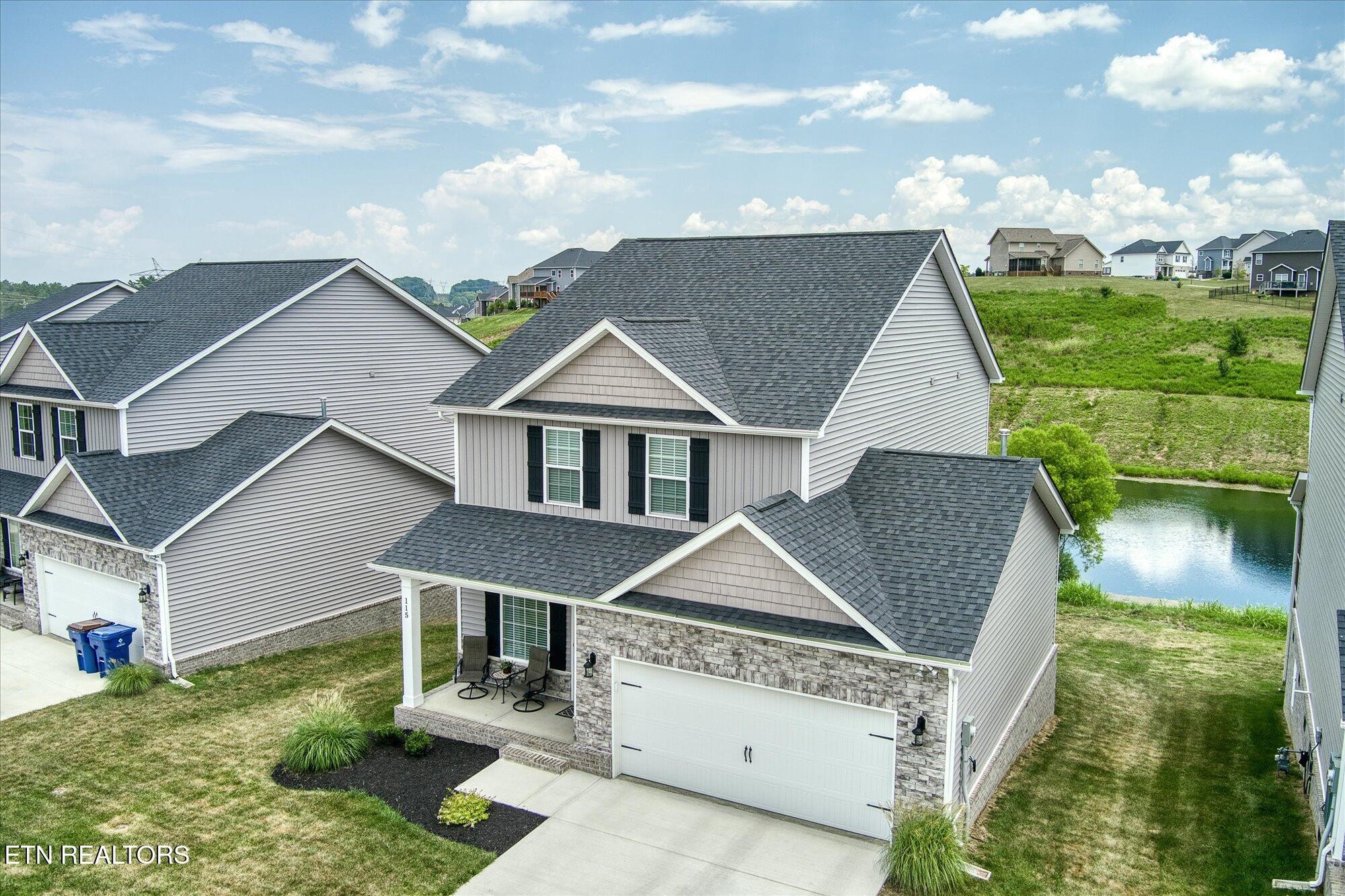 115 Fortenberry Street Oak Ridge, TN 37830 - Photo 5 of 36