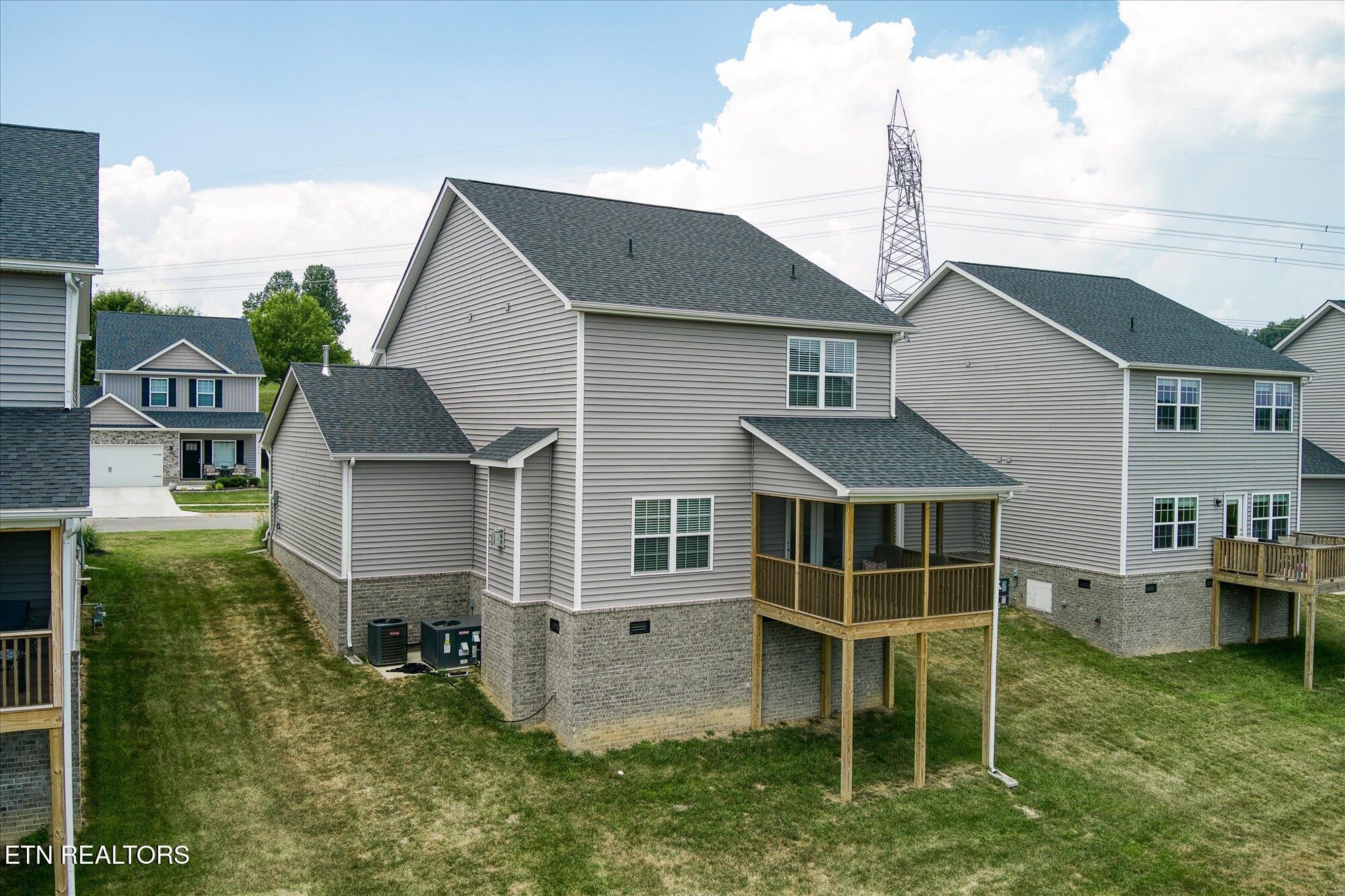 115 Fortenberry Street Oak Ridge, TN 37830 - Photo 6 of 36