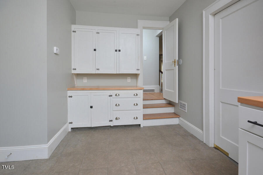 715 North Main Street Graham, NC 27253 - Photo 16 of 37 16-Kitch butler