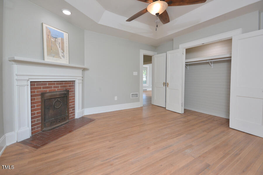 715 North Main Street Graham, NC 27253 - Photo 20 of 37 20- Primary bdrm 1