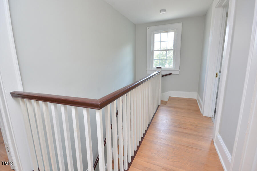 715 North Main Street Graham, NC 27253 - Photo 27 of 37 28- Landing