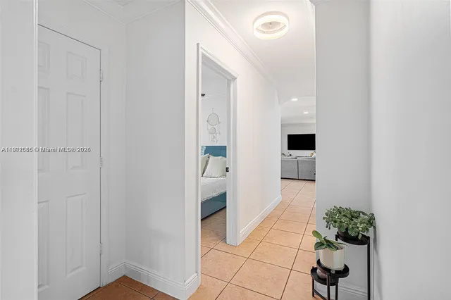 $5,750 | 10841 Southwest 127th Street, Unit 127, Miami, FL 33176