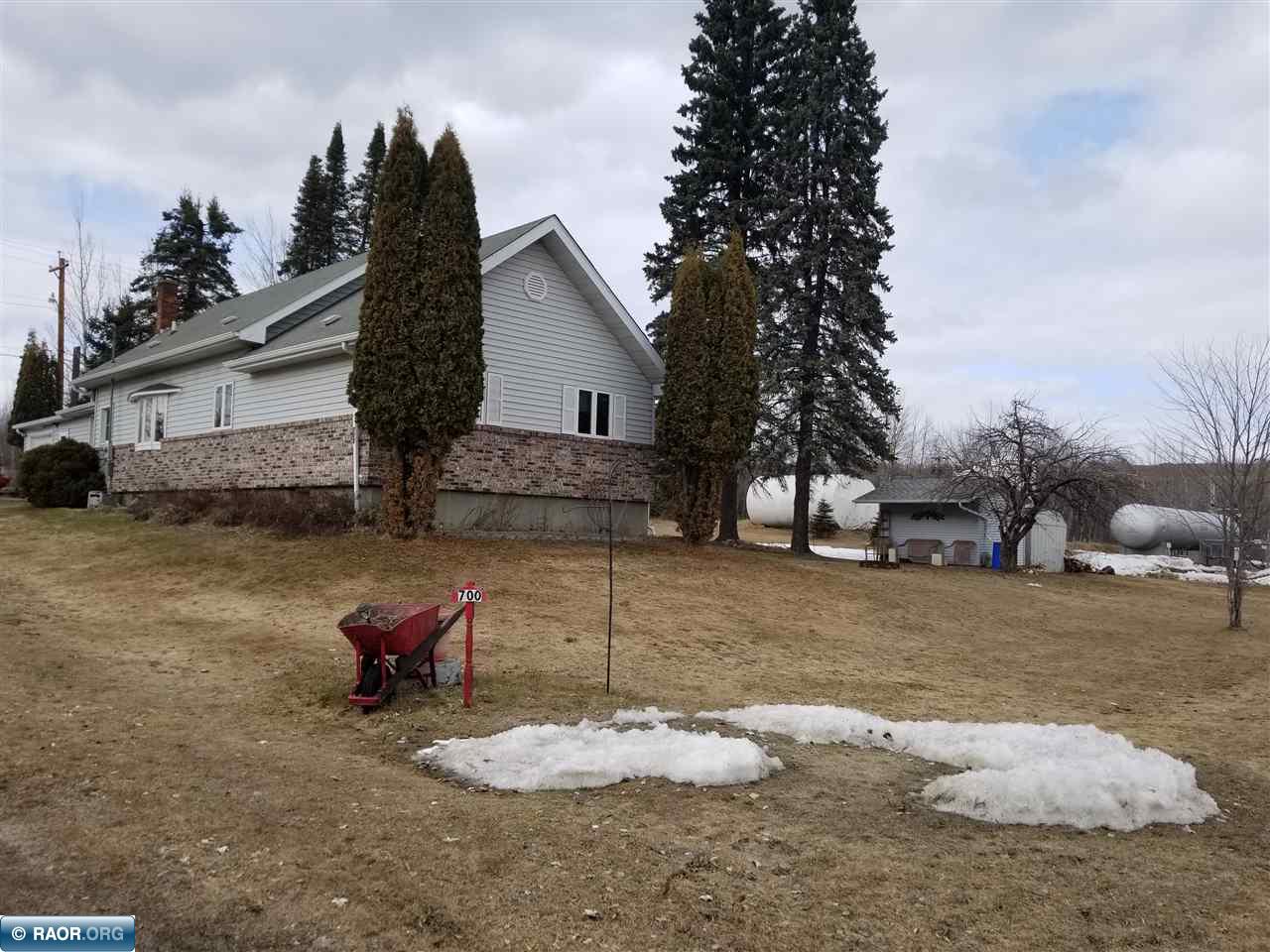 700 North Broadway Gilbert, MN 55741 - Photo 3 of 13