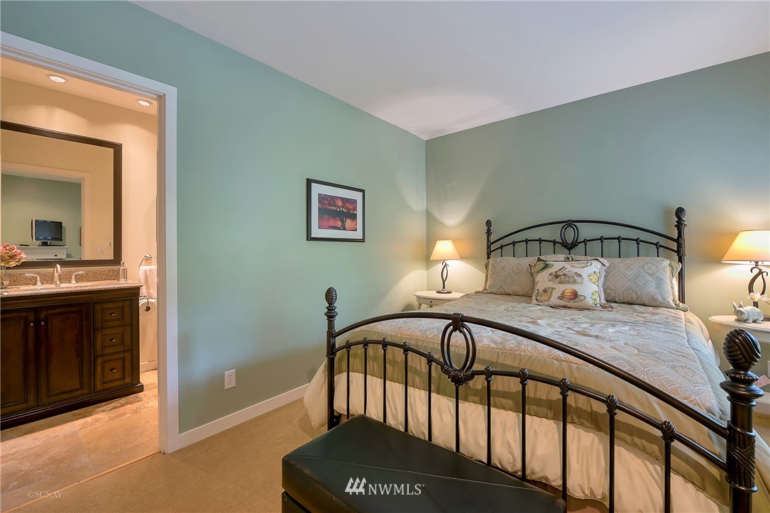 5568 Canvasback Road, Unit 11 Blaine, WA 98230 - Photo 11 of 22 Gallery Image 11