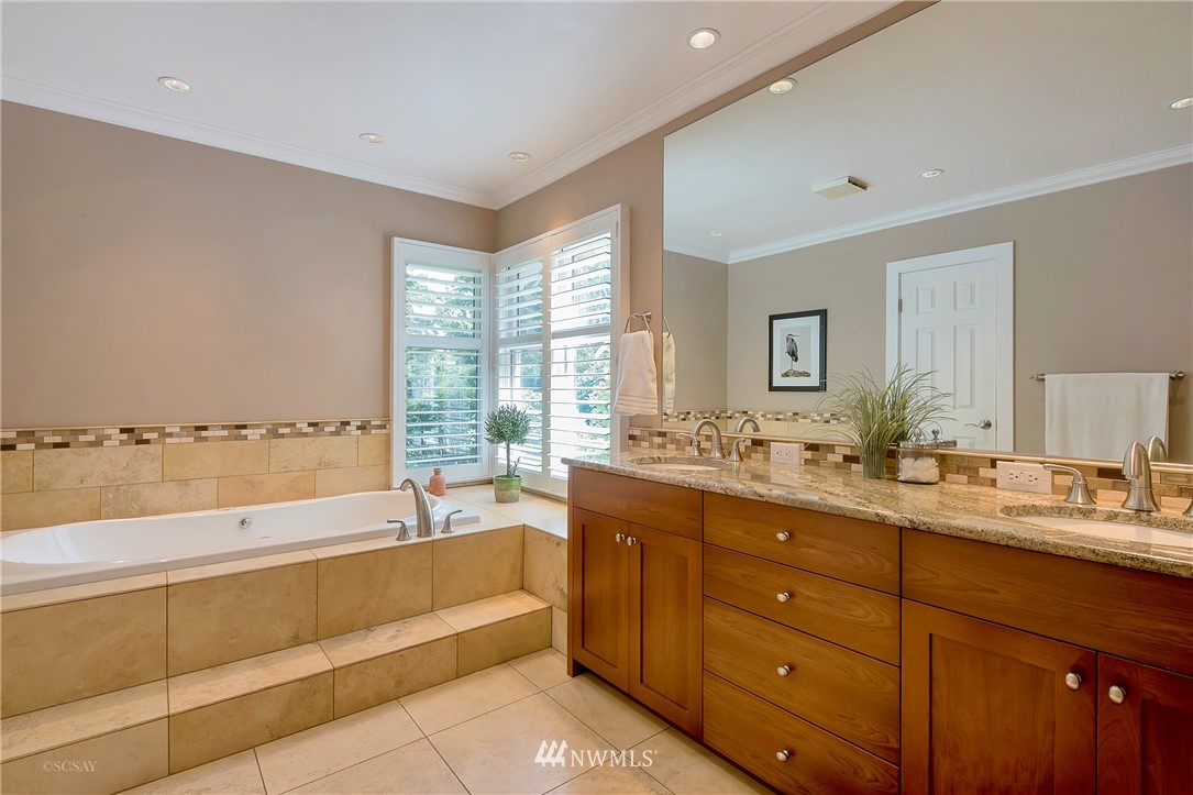 5568 Canvasback Road, Unit 11 Blaine, WA 98230 - Photo 16 of 22 Gallery Image 16