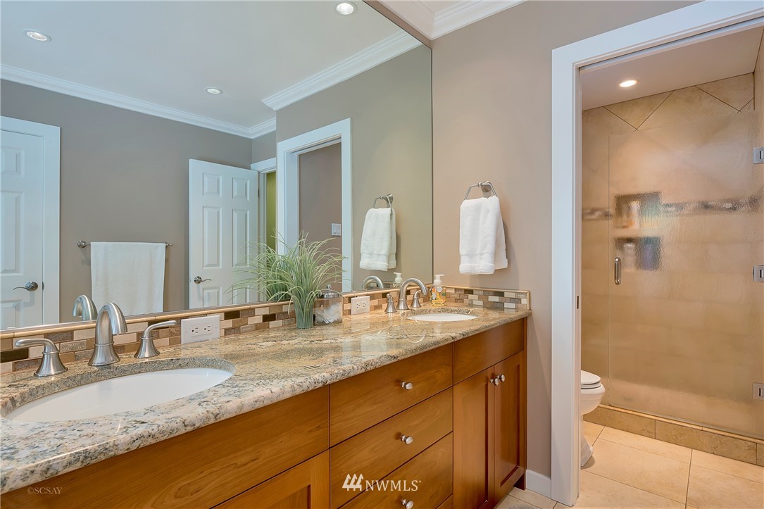 5568 Canvasback Road, Unit 11 Blaine, WA 98230 - Photo 17 of 22 Gallery Image 17
