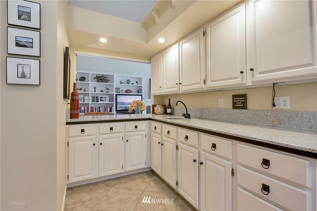 5568 Canvasback Road, Unit 11 Blaine, WA 98230 - Photo 10 of 22 Gallery Image 10