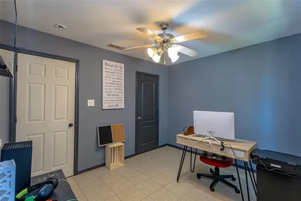 $189,000 | 3601 Nubes Drive, Laredo, TX 78046
