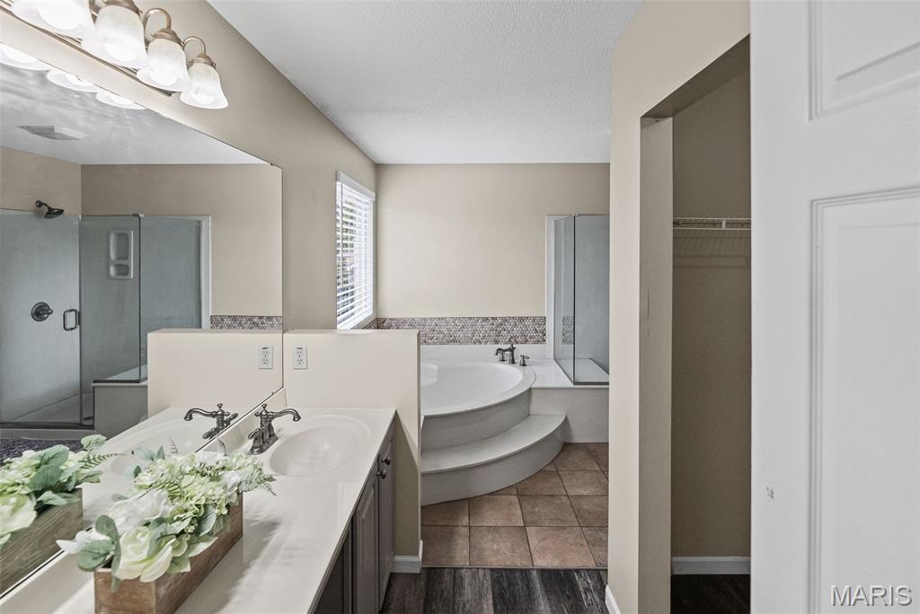 2509 Hunters Ridge Edwardsville, IL 62025 - Photo 27 of 42 Gallery Image 27
