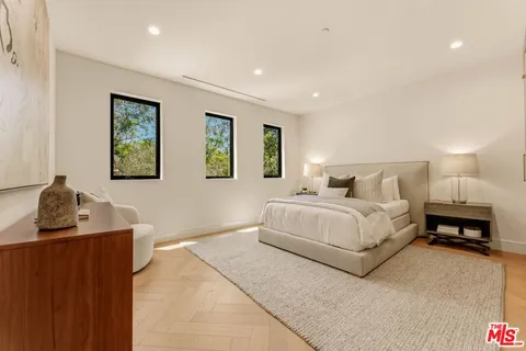 $3,899,000 | 4630 Saloma Avenue, Sherman Oaks, CA 91403