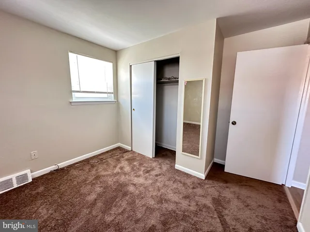 $1,700 | 2343 Hoffnagle Street, Philadelphia, PA 19152