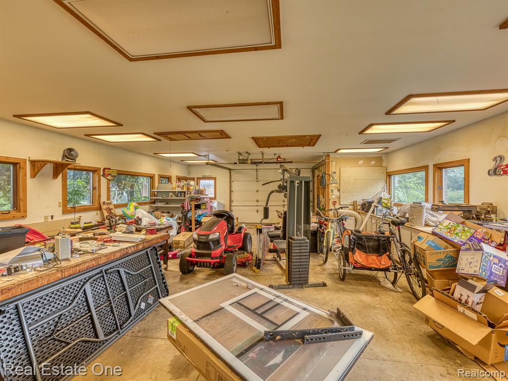 3311 North Custer Road Monroe, MI 48162 - Photo 25 of 32 Gallery Image 25