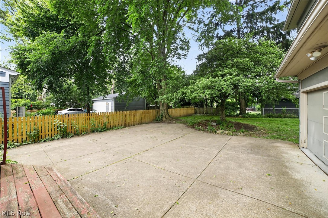 3008 Warrington Road Shaker Heights, OH 44120 - Photo 5 of 47