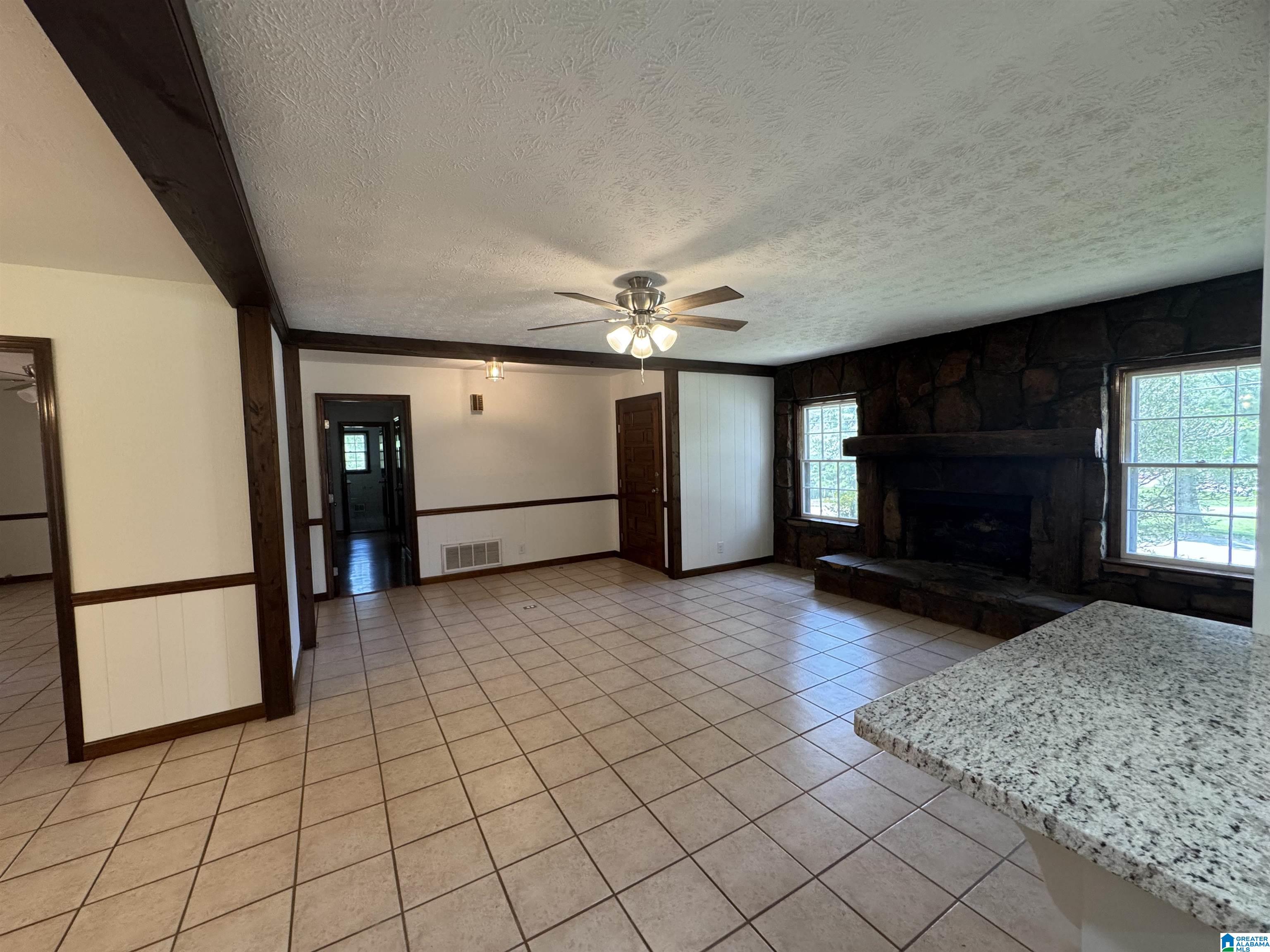 1401 Cloverdale Road Anniston, AL 36207 - Photo 18 of 44