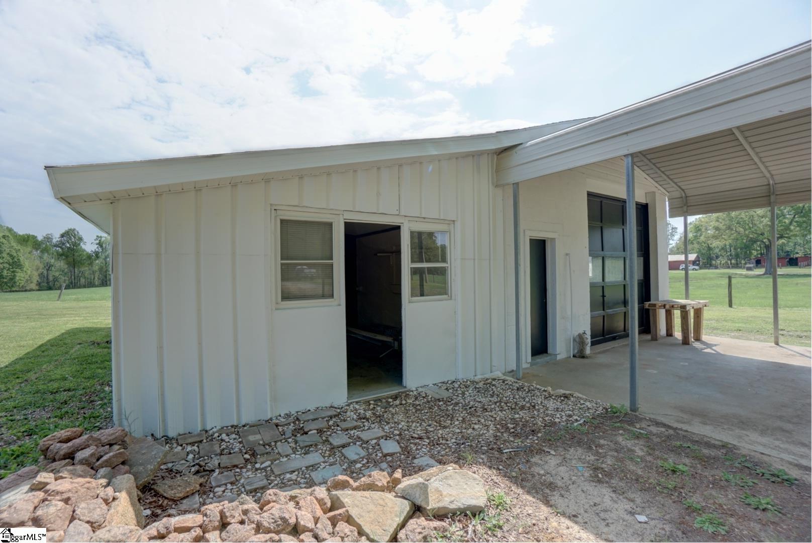412 Woodville Road Pelzer, SC 29669 - Photo 17 of 21