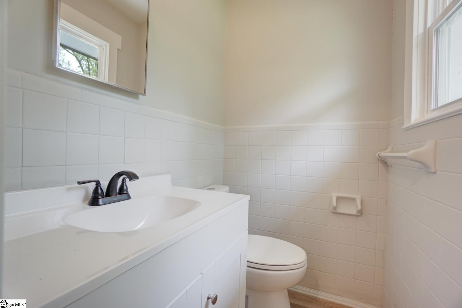412 Woodville Road Pelzer, SC 29669 - Photo 8 of 21