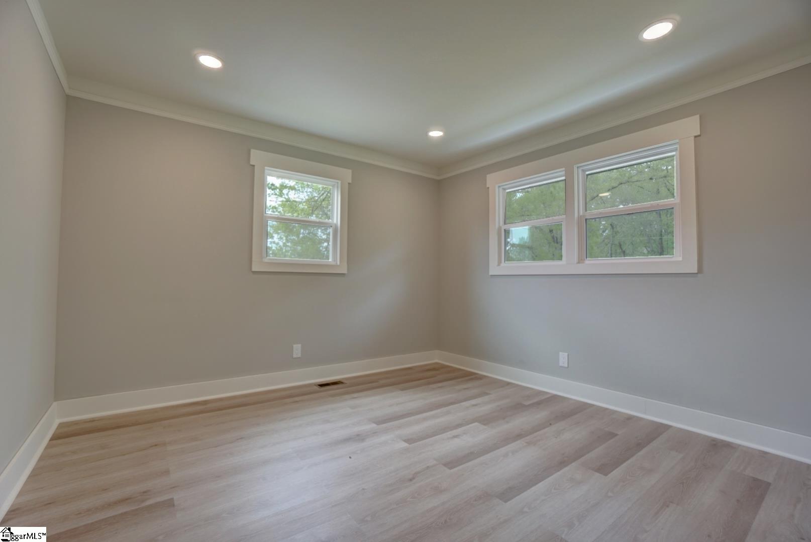 412 Woodville Road Pelzer, SC 29669 - Photo 10 of 21