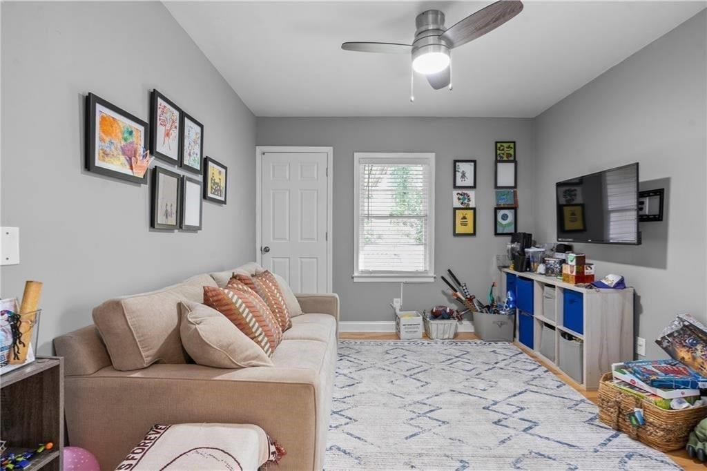 1152 Eastridge Road Southwest Atlanta, GA 30311 - Photo 11 of 34