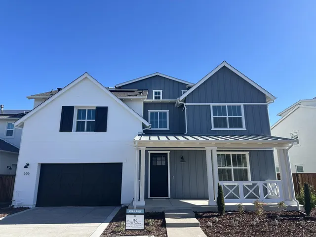 $1,799,900 | 656 Point Place, Bethel Island, CA 94511