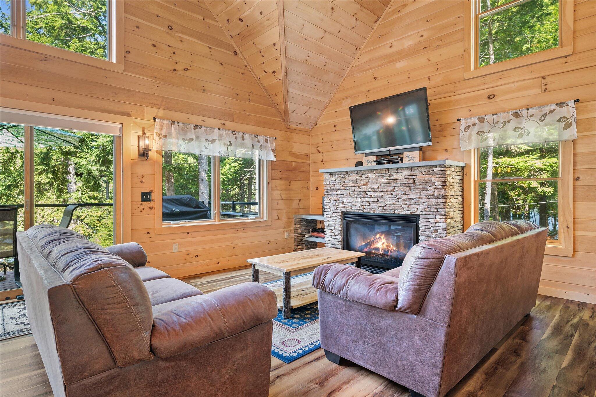 36 Seymour Cove Road Dover-Foxcroft, ME 04426 - Photo 19 of 71 26-Living Room