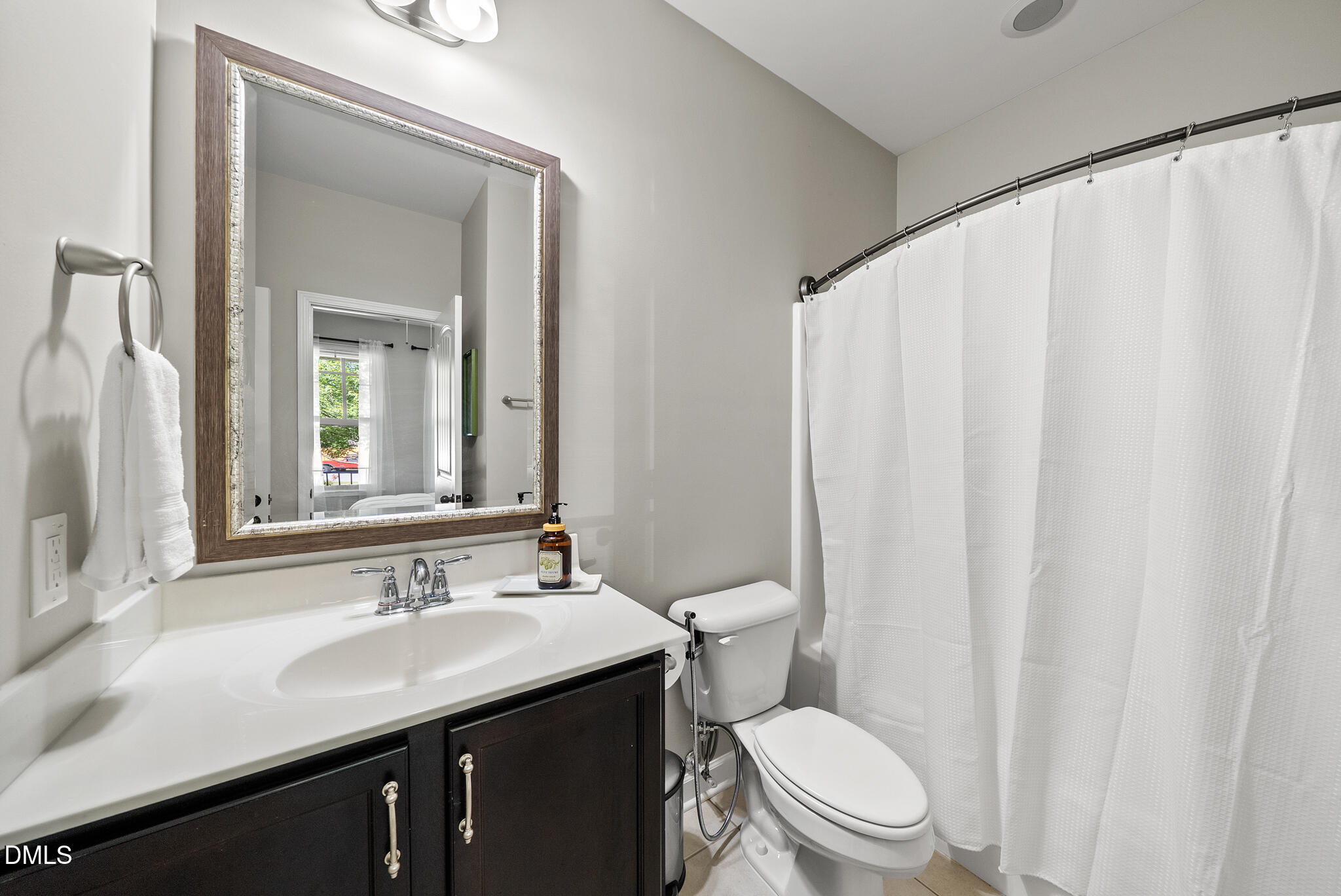619 Laurel Berry Court Apex, NC 27523 - Photo 15 of 34 DSC06927