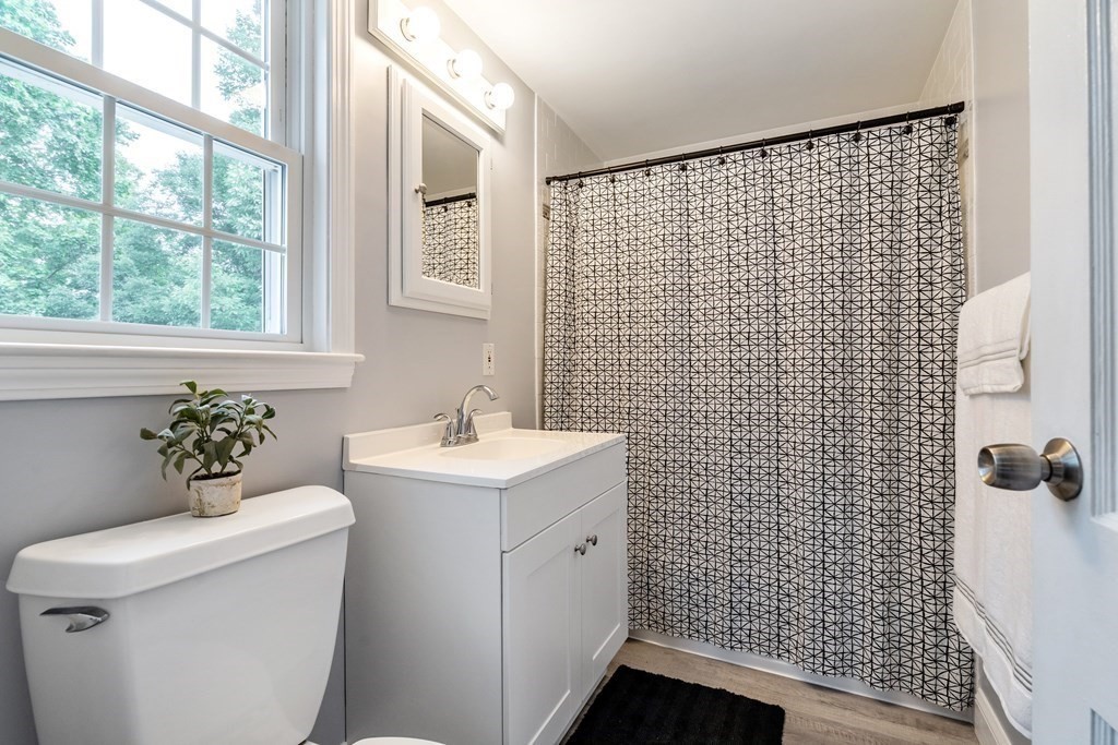 21 Barnesdale Road Natick, MA 01760 - Photo 27 of 38 Gallery Image 27